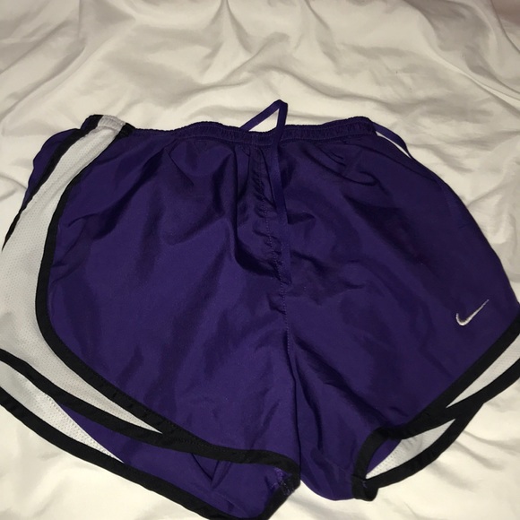 Nike Pants - nike athletic shorts